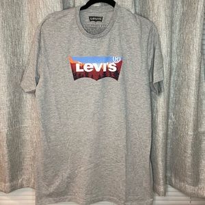 Levi tshirt